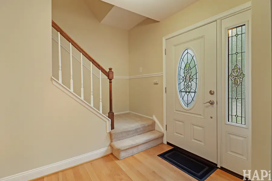 301 Albany Lane, Vernon Hills, IL 60061 - #3