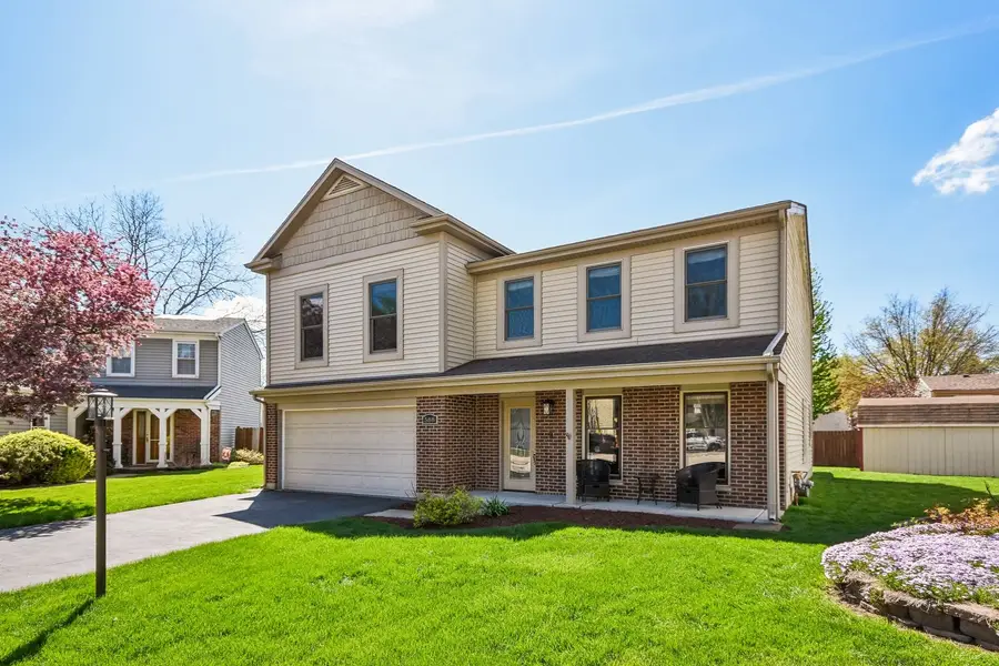 588 Kingston Court, Roselle, IL 60172 - #2
