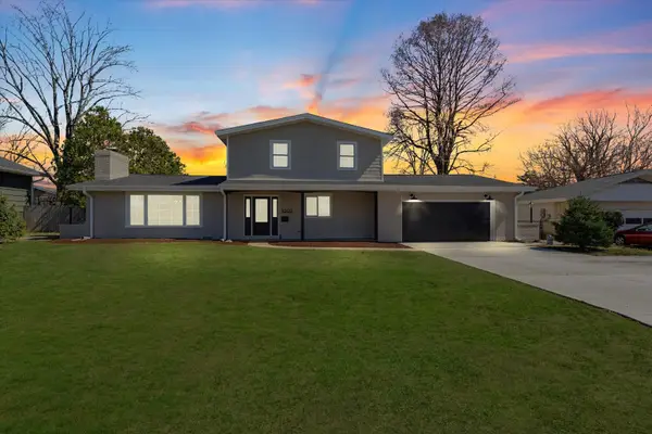 1808 Golfview Drive, Urbana, IL 61801