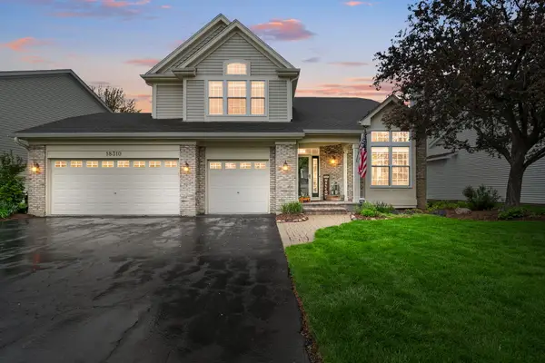 18310 W Meander Drive, Grayslake, IL 60030