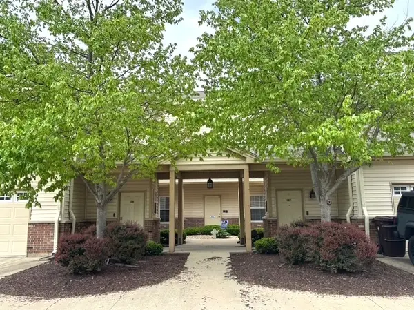 3792 Thornhill Circle #3792, Champaign, IL 61822