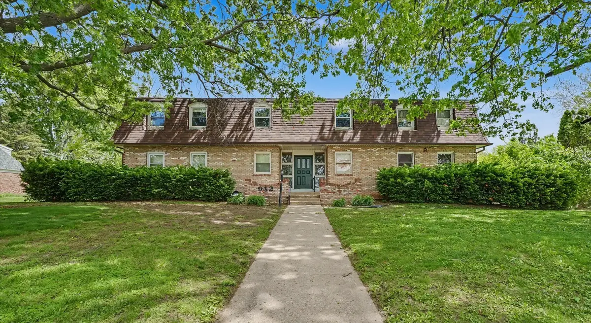 912 Crescent Drive #1-4, Champaign, IL 61821 - #1