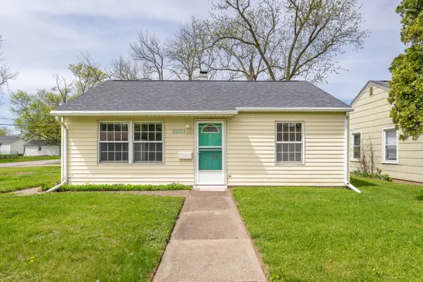 2330 39th Street, Rock Island, IL 61201