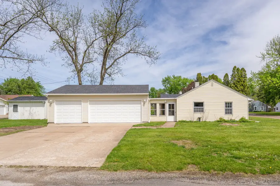 2330 39th Street, Rock Island, IL 61201 - #3