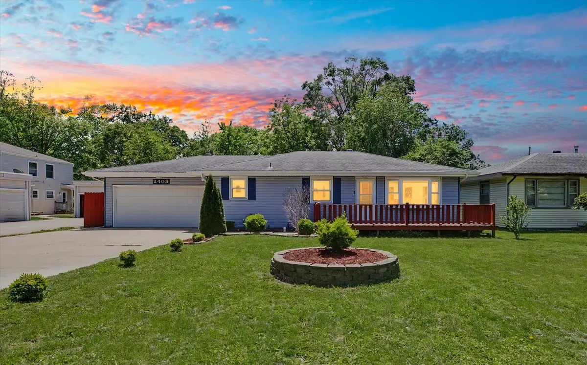 2409 W John Street, Champaign, IL 61821 - #1