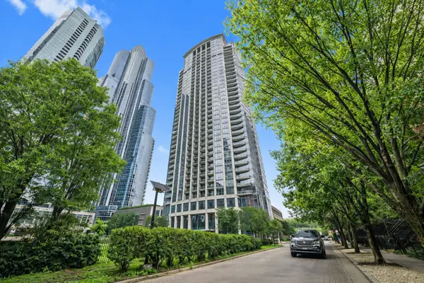 1235 S Prairie Avenue #3504, Chicago, IL 60605