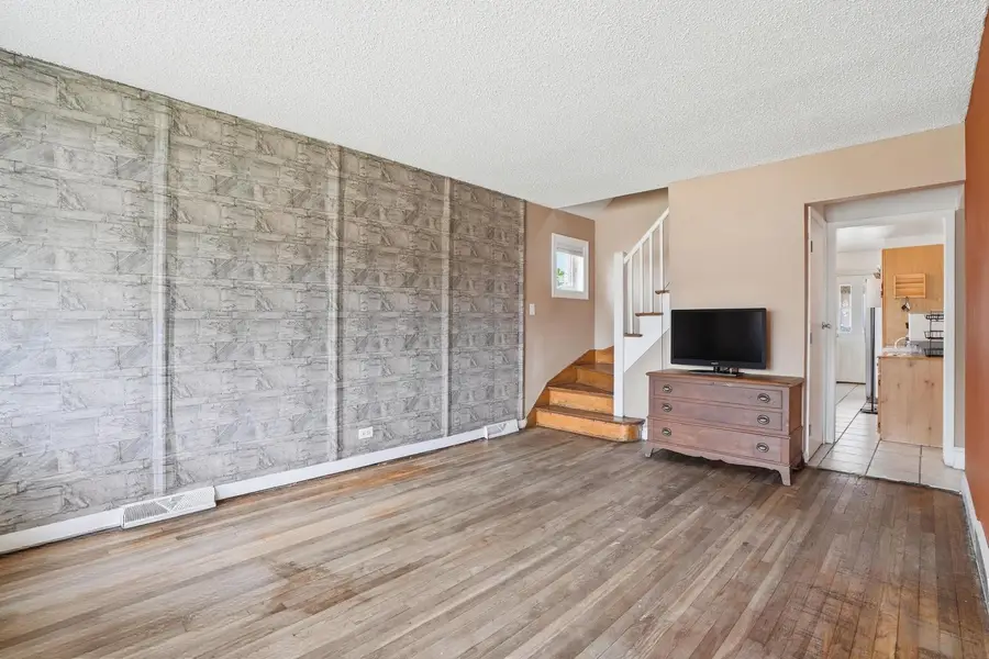 7801 Natchez Avenue, Burbank, IL 60459 - #3