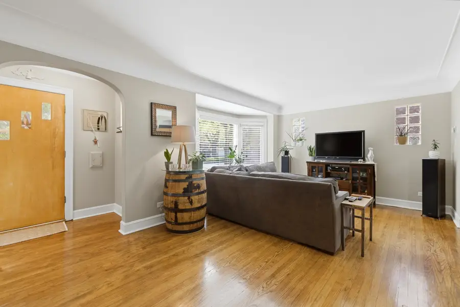 5430 N Lamon Avenue, Chicago, IL 60630 - #3