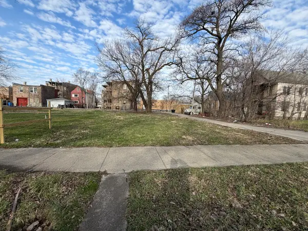6112 S May Street, Chicago, IL 60621