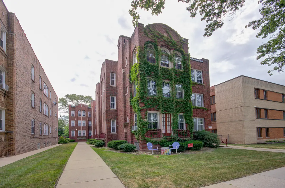 10535 S Hale Avenue #1W, Chicago, IL 60643 - #1