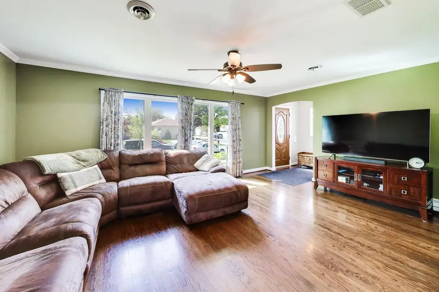 4953 N Normandy Avenue, Chicago, IL 60656 - #3