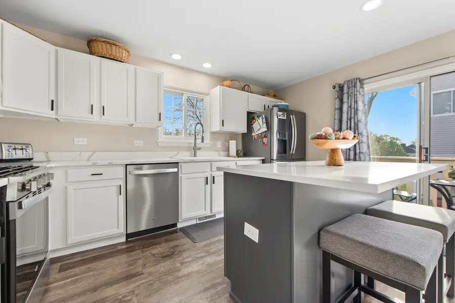 18615 W Sterling Court W #18615, Grayslake, IL 60030 - #2