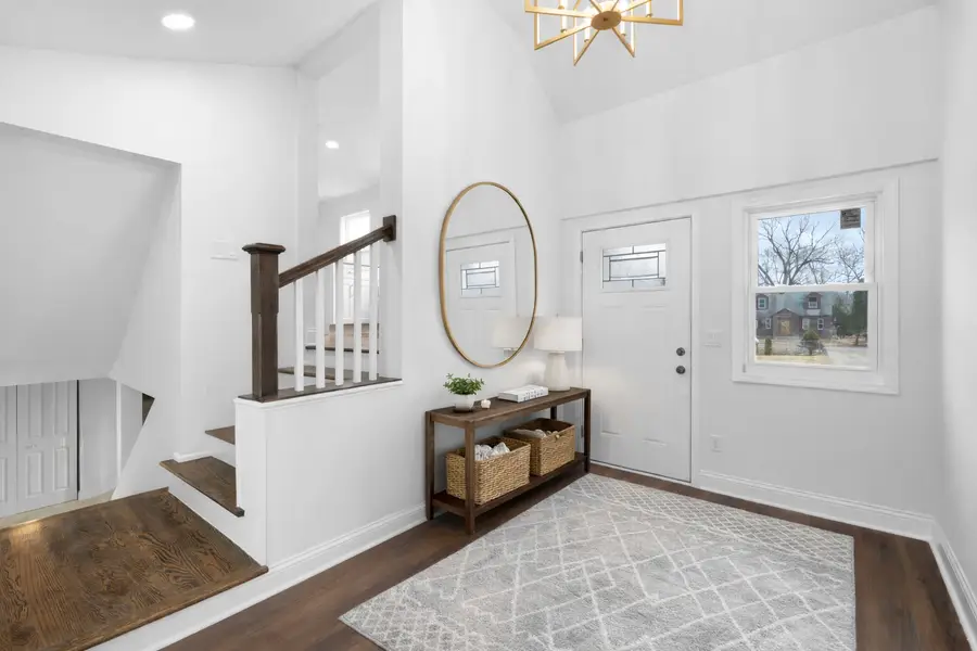 9048 Oneill Drive, Burr Ridge, IL 60527 - #2