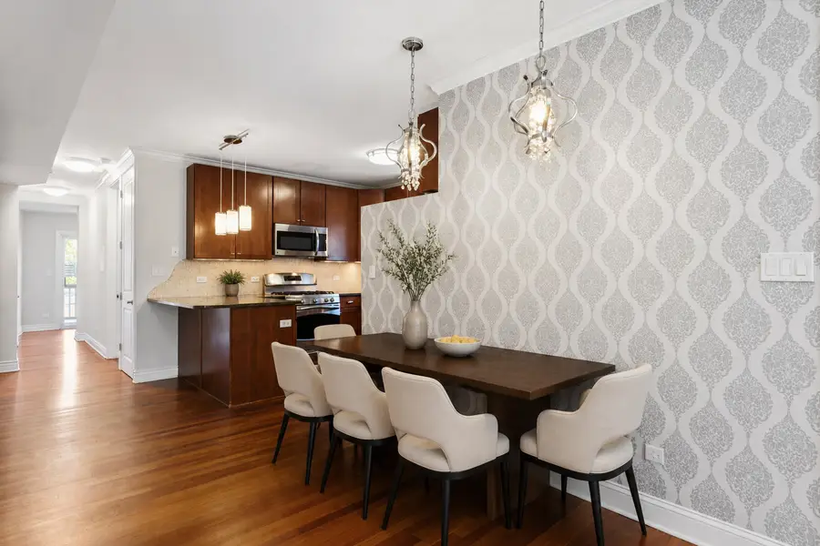1744 W Henderson Street #2, Chicago, IL 60657 - #3