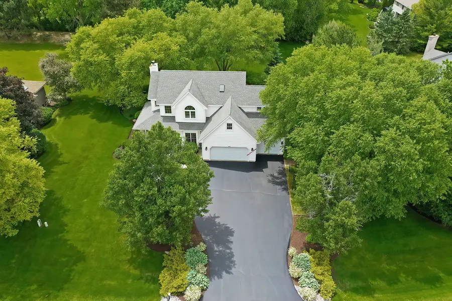 803 Silver Glen Road, McHenry, IL 60050 - #2