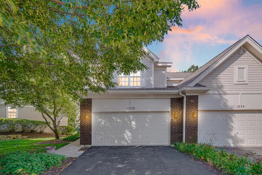 1252 Townes Circle, Aurora, IL 60502 - #2