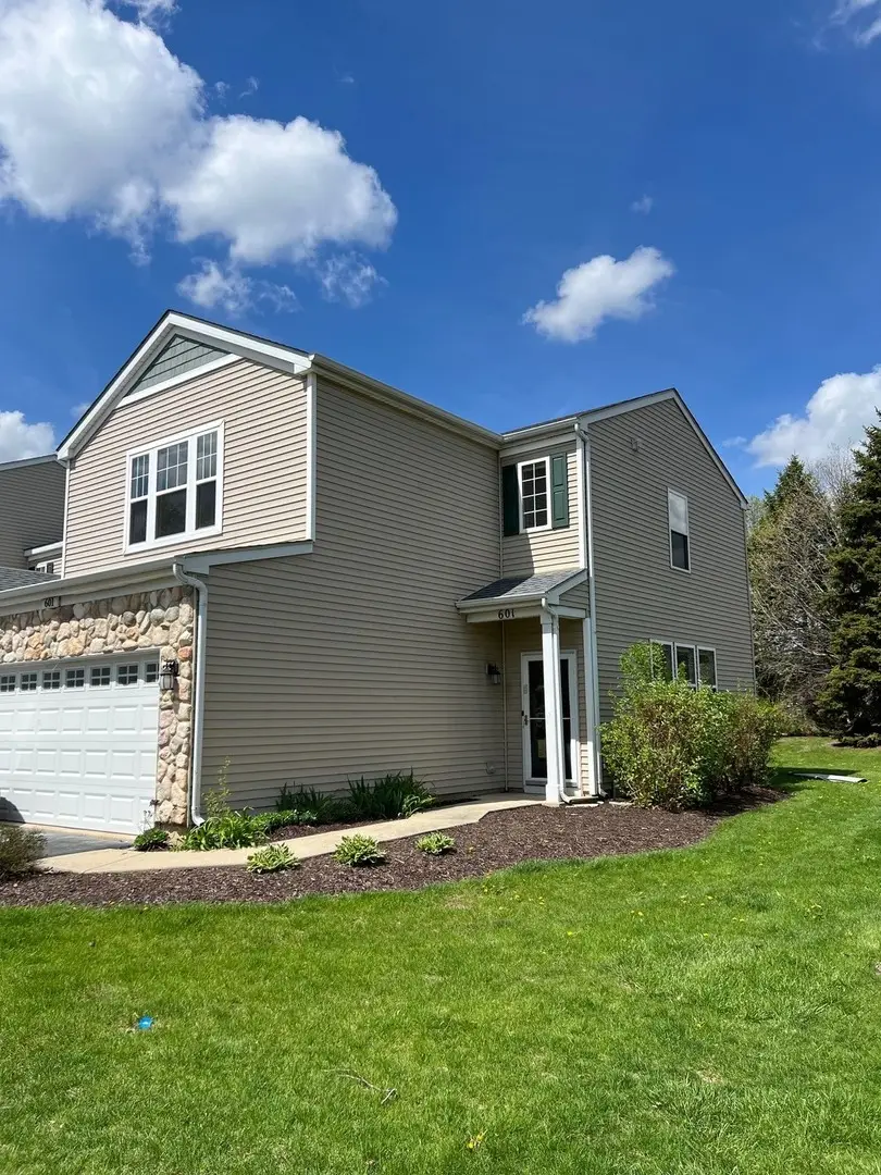 601 Blackstone Court, Aurora, IL 60504 - #1