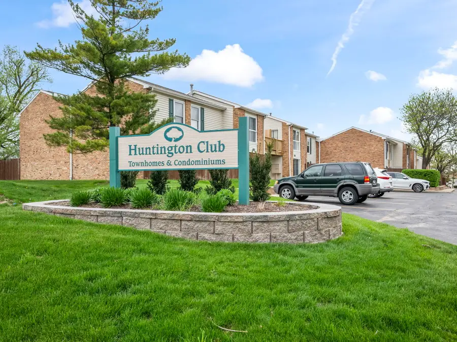 1870 Huntington Boulevard #A, Hoffman Estates, IL 60169 - #2