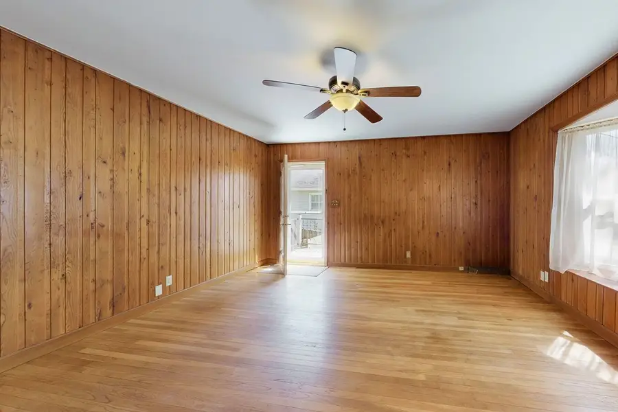 506 Park Court, Fox River Grove, IL 60021 - #3