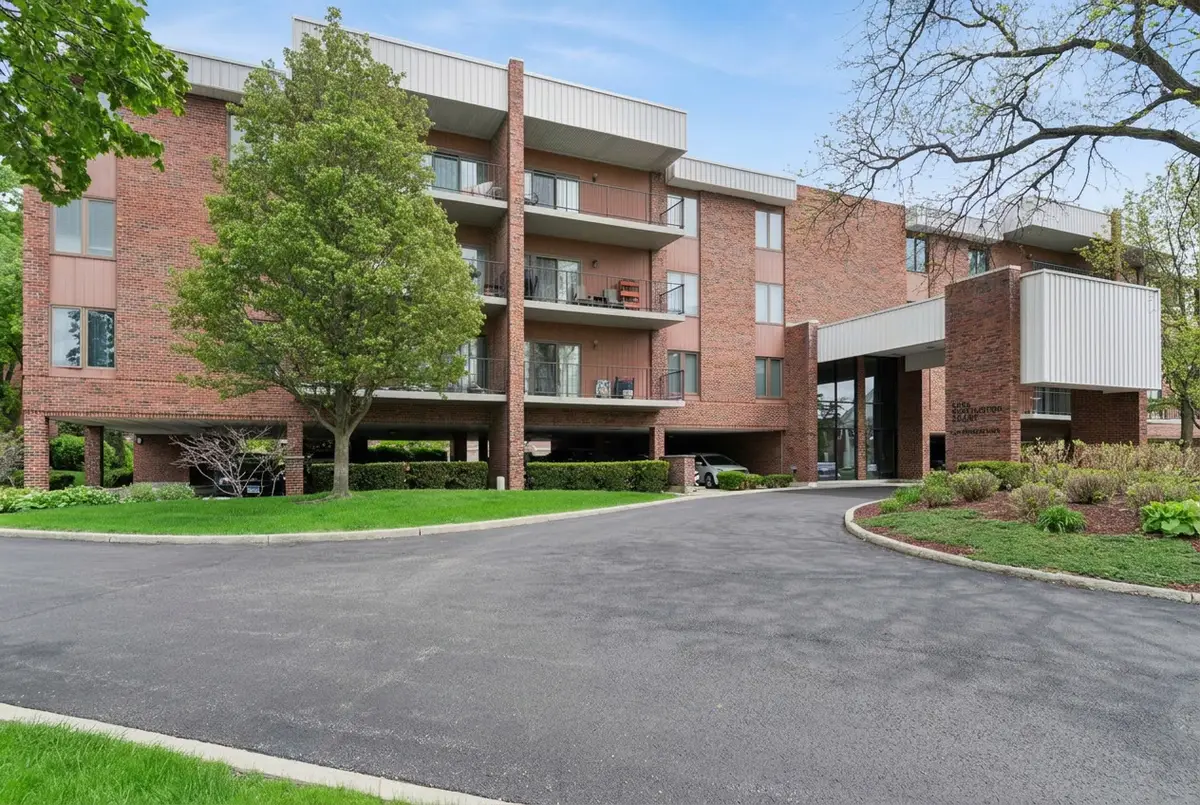 6565 Main Street #201, Downers Grove, IL 60516 - #1