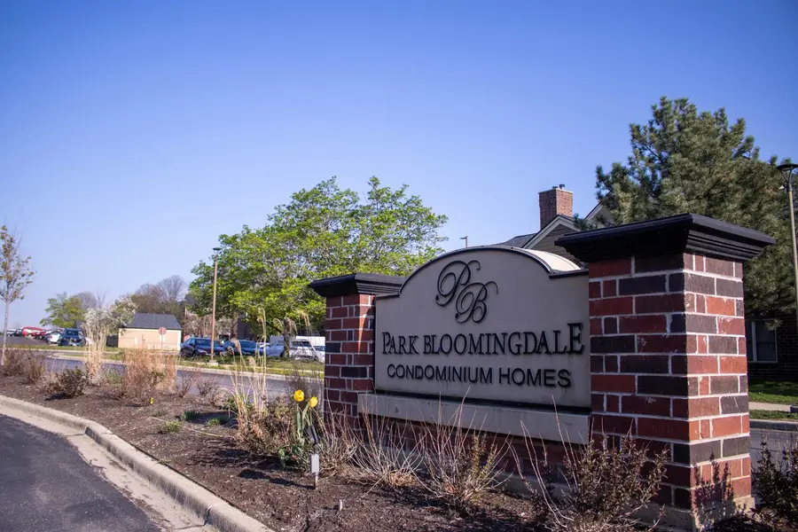 104 Glengarry Drive #105, Bloomingdale, IL 60108 - #3