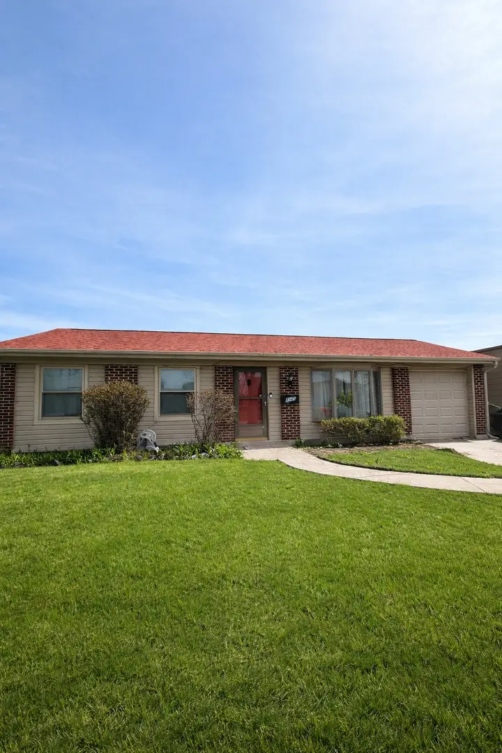 8045 Northway Drive, Hanover Park, IL 60133 - #1