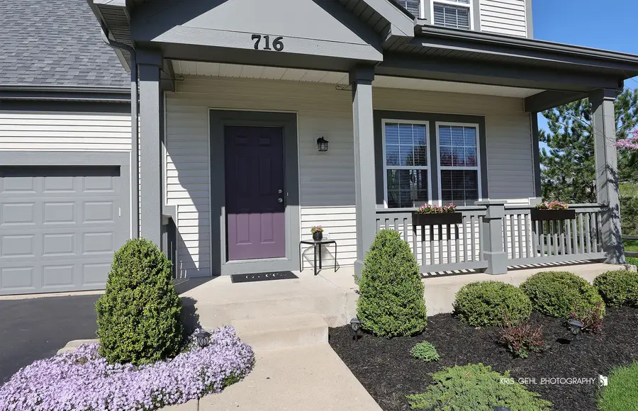 716 S Winchester Drive, Round Lake, IL 60073 - #2