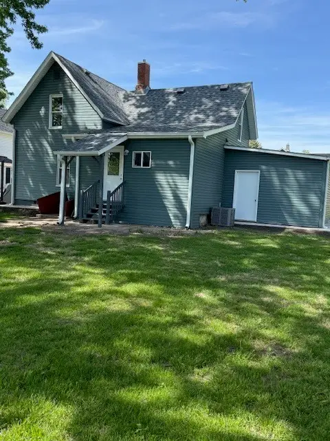 209 E Farnham Street, Sheffield, IL 61361 - #2