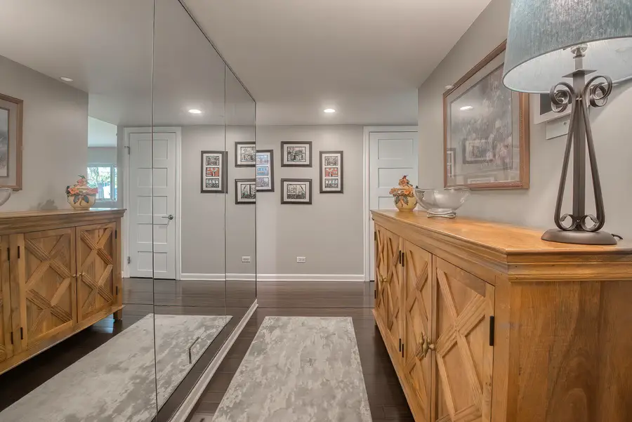 2 Oak Brook Club Drive #C103, Oak Brook, IL 60523 - #3