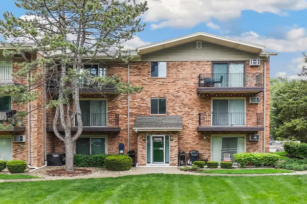 14016 Waterbury Drive #1404, Crestwood, IL 60418