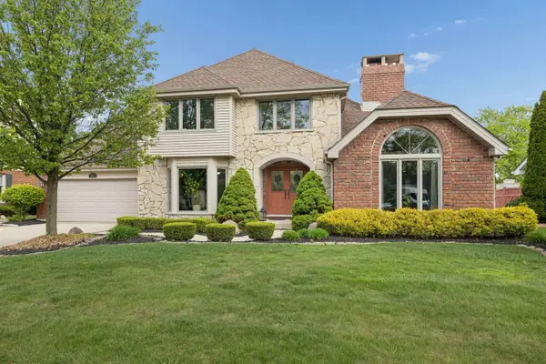8692 Flint Lane, Orland Park, IL 60462