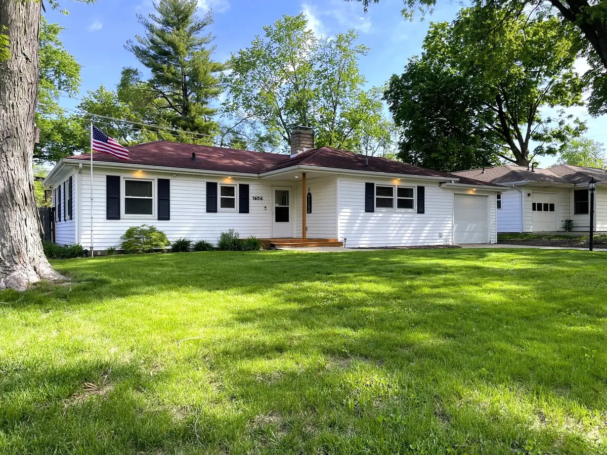 1608 Chevy Chase Drive, Champaign, IL 61821 - #1