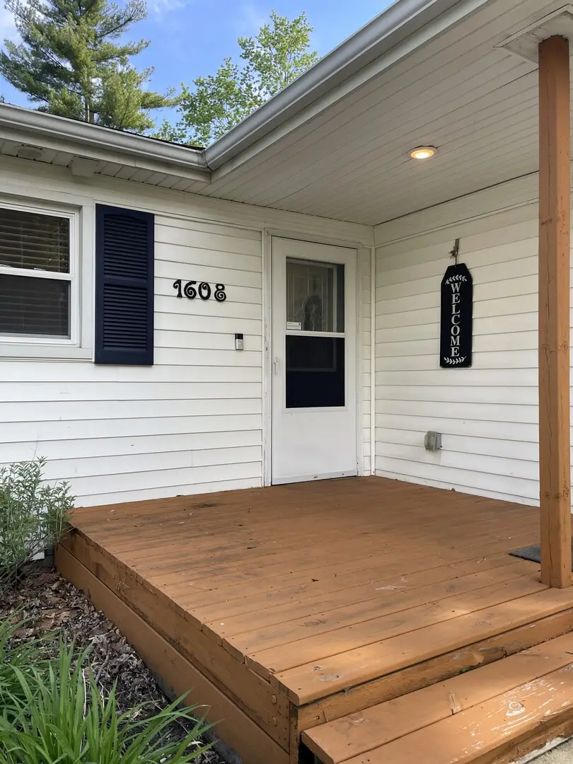 1608 Chevy Chase Drive, Champaign, IL 61821 - #3