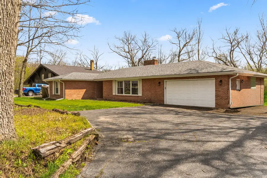 219 E Sheridan Road, Lake Bluff, IL 60044 - #2