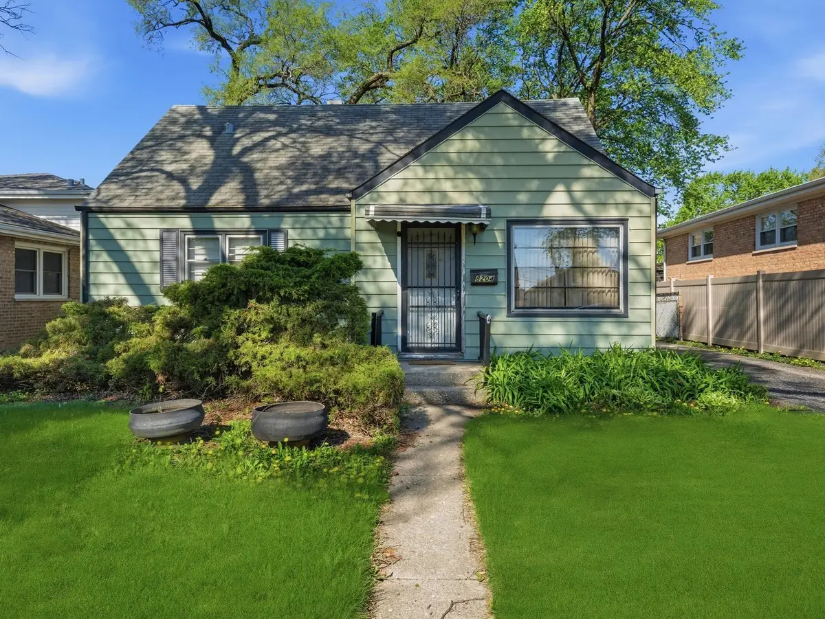 8204 Austin Avenue, Burbank, IL 60459 - #1
