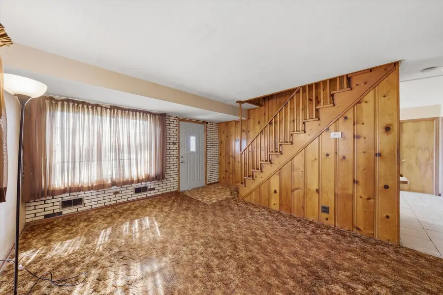 8204 Austin Avenue, Burbank, IL 60459 - #2