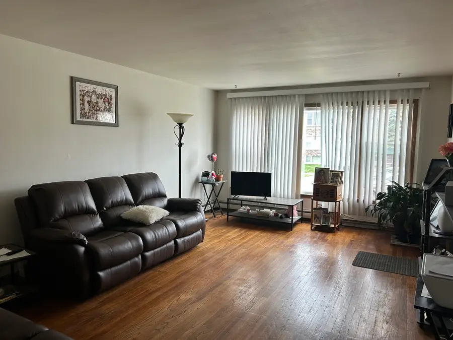 352 Crandon Avenue, Calumet City, IL 60409 - #3