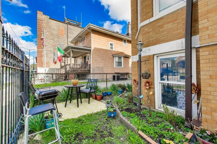 2825 W Pershing Road, Chicago, IL 60632 - #3