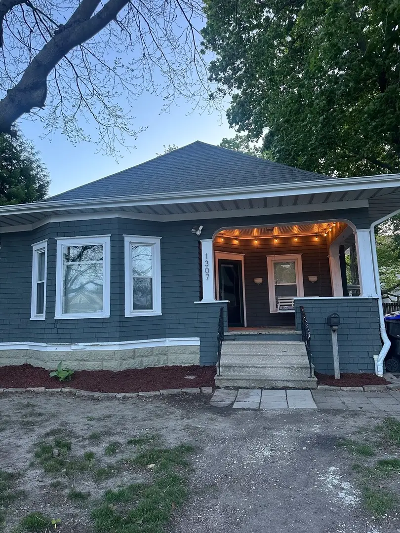 1307 S Main Street, Bloomington, IL 61701 - #2