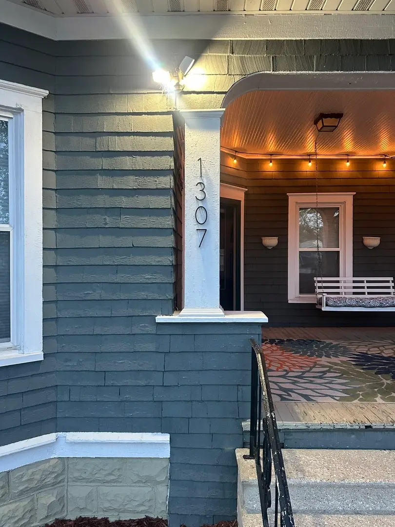 1307 S Main Street, Bloomington, IL 61701 - #3