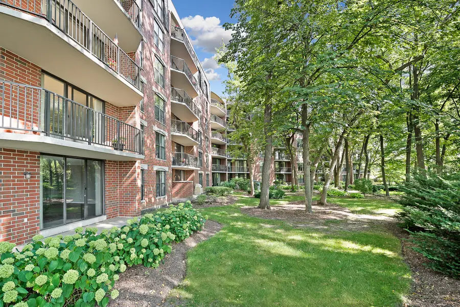 511 Aurora Avenue #516, Naperville, IL 60540 - #3