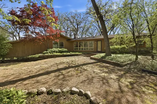 8623 W Algoma Road, Palos Park, IL 60464