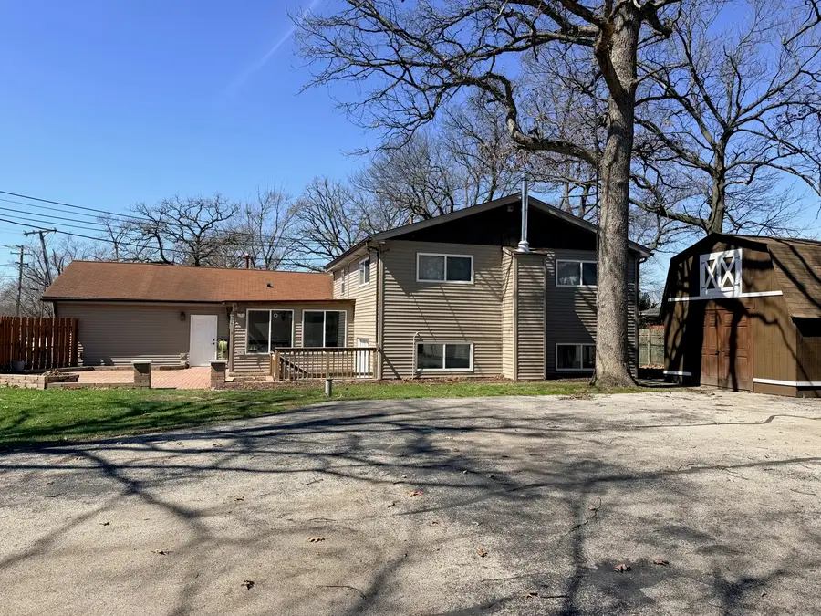 11481 Bell Road, Lemont, IL 60439 - #2