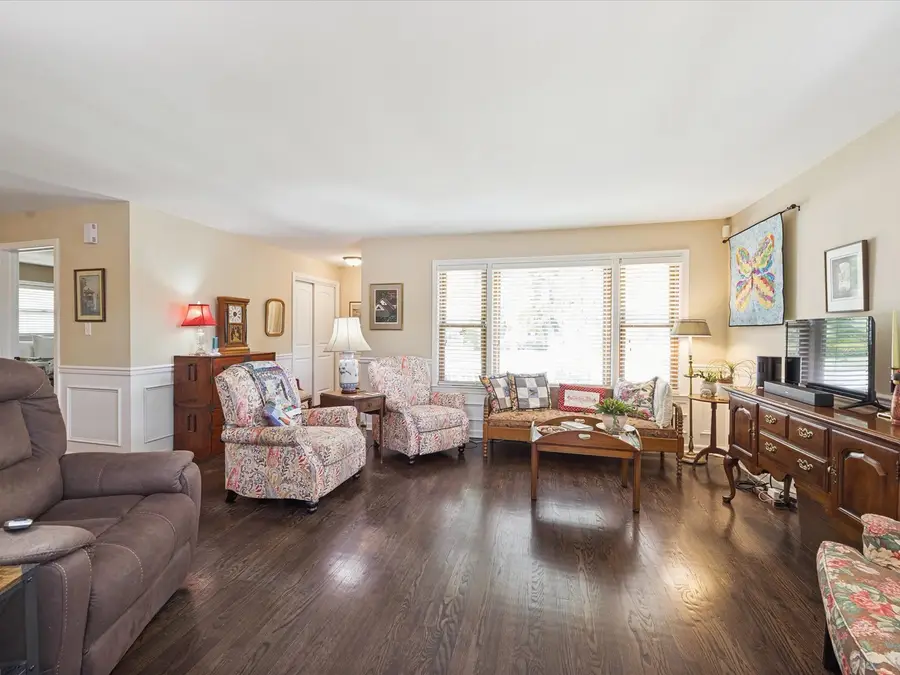 1202 Homestead Road, La Grange Park, IL 60526 - #2