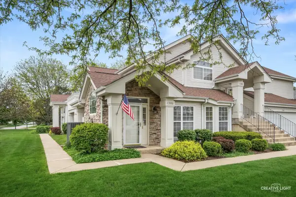 1382 Spencer Lane #1382, Batavia, IL 60510