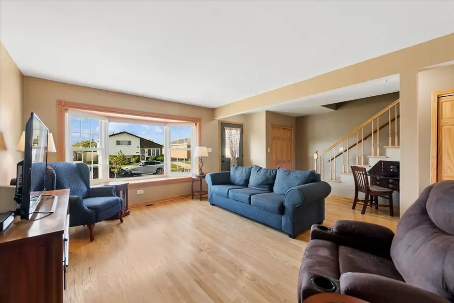 3810 Emerson Drive, Schiller Park, IL 60176 - #2