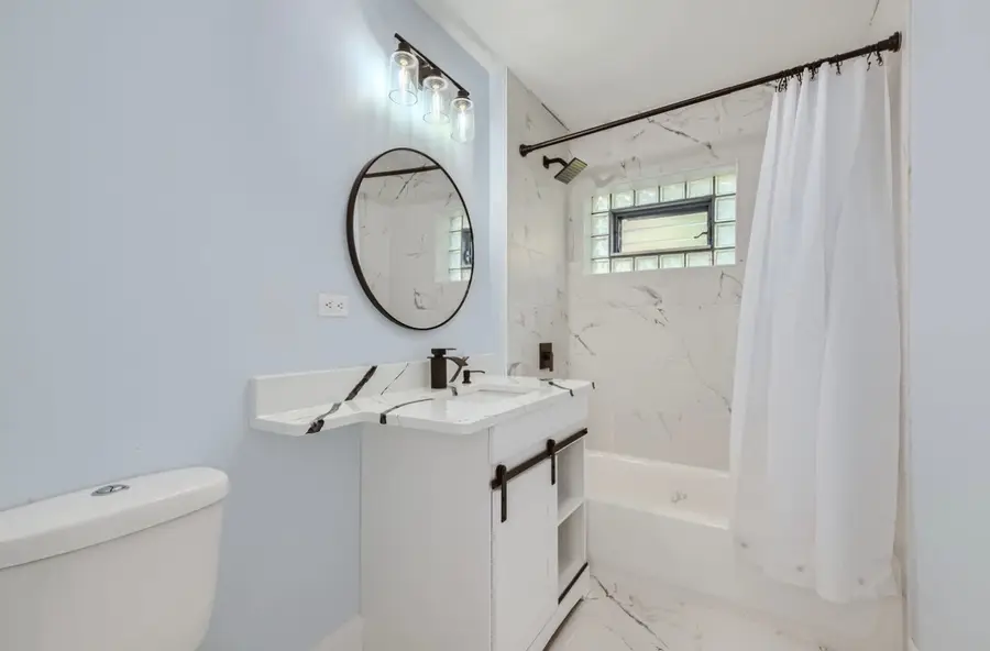 5234 S Carpenter Street, Chicago, IL 60609 - #3