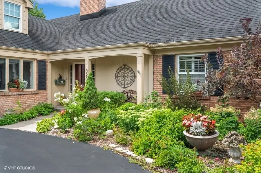 320 Churchill Street, Northfield, IL 60093 - #2