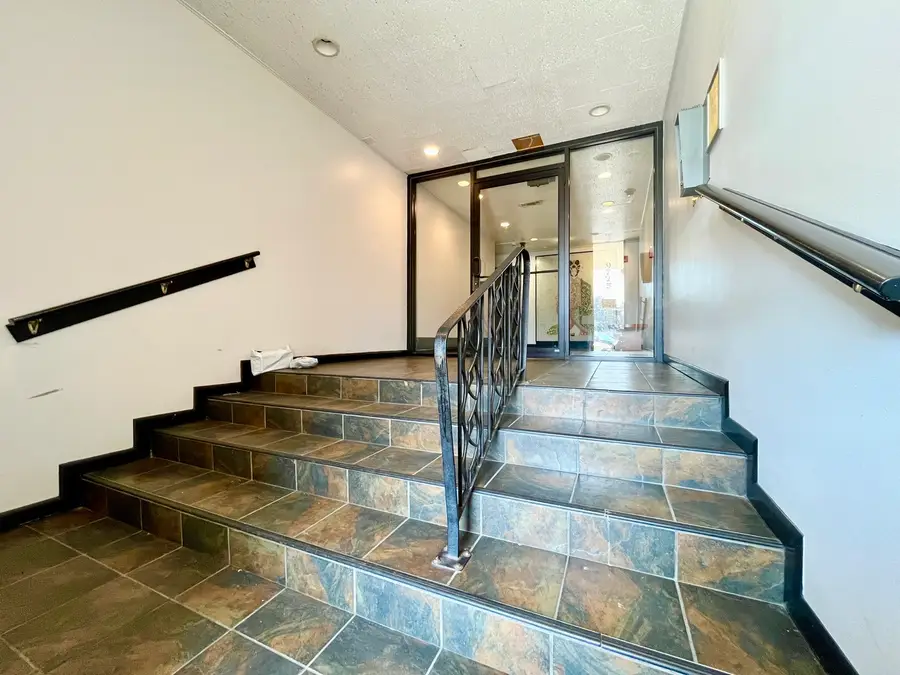 9725 S Karlov Avenue #501, Oak Lawn, IL 60453 - #2