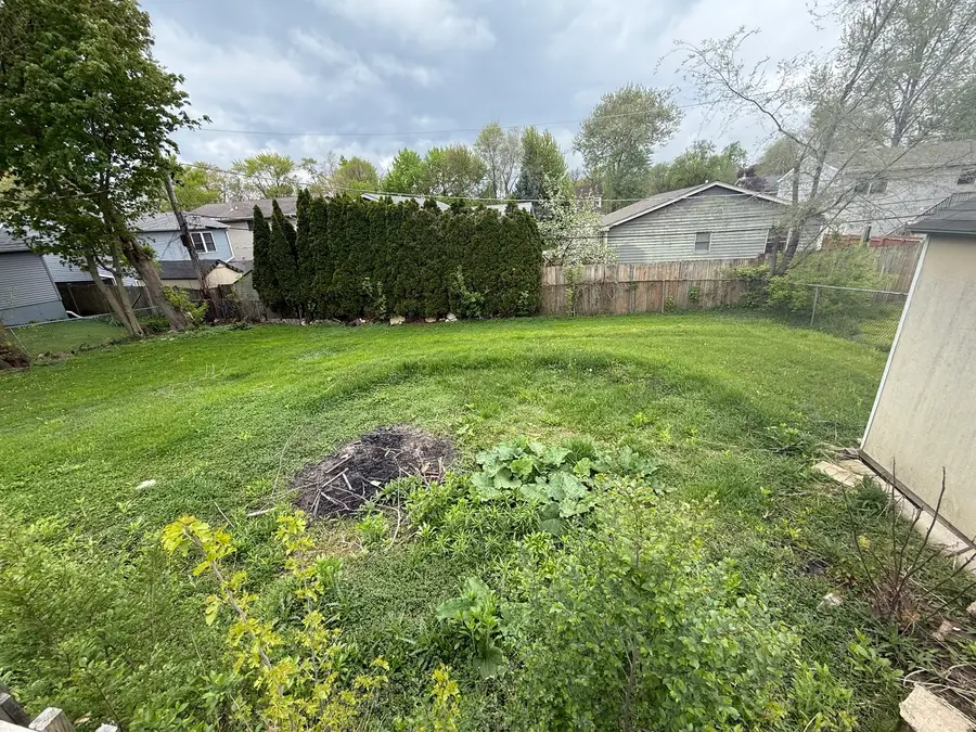 407 Santa Barbara Road, Lakemoor, IL 60051 - #3